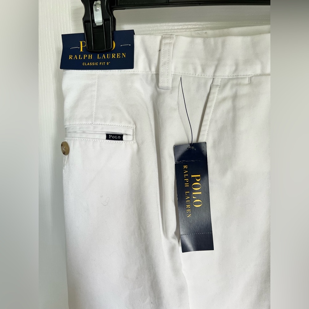 Men’s White dress shorts